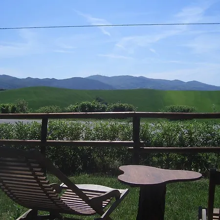 Mandriato Organic Farm In The Tuscan Hills Santa Luce